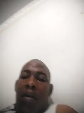 Snapshot of zuludog chatting on 04-20-26, 03:53 zuludog online show from 04-20-26, 03:53