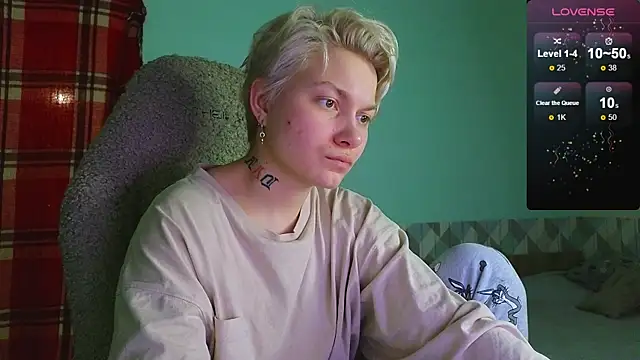 esajukyy online show from 01-02-25, 12:35