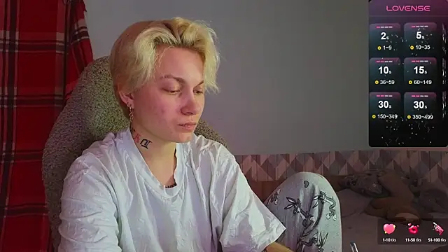 esajukyy online show from 01-27-25, 11:00