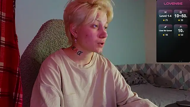 esajukyy online show from 02-25-25, 03:27