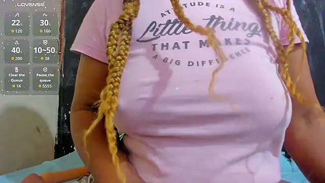 KamariaFyre online show from 03-04-26, 01:39