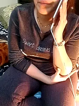 ShadiaStar online show from 01-20-25, 06:53