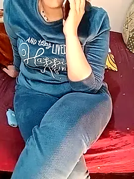 ShadiaStar online show from 03-14-25, 04:21