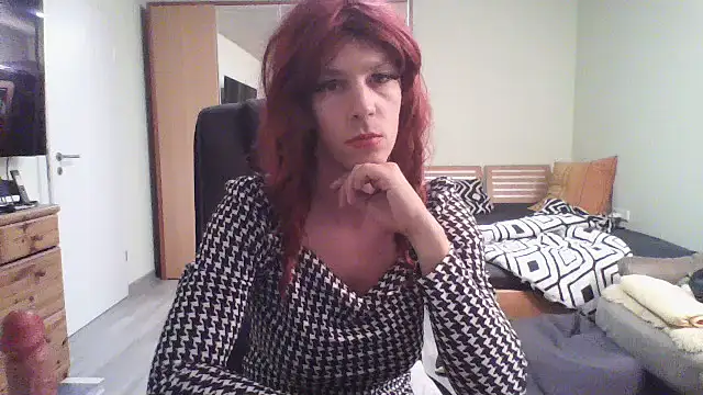 Snapshot of Kinky-Kristina chatting on 10-09-25, 05:33 Kinky-Kristina online show from 10-09-25, 05:33