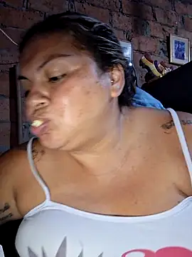 chubby sexy big tits online show from 09-21-25, 01:29