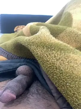 Snapshot of Lahcene chatting on 02-23-26, 07:33 Lahcene online show from 02-23-26, 07:33