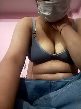 radhika07 online show from 12-28-24, 09:31