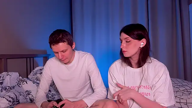 eternal dream  online show from 03-22-25, 01:11