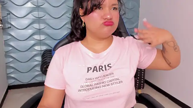 natasha adams22 online show from 02-02-25, 01:12