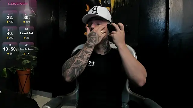 Flynn Riider online show from 03-10-26, 05:18