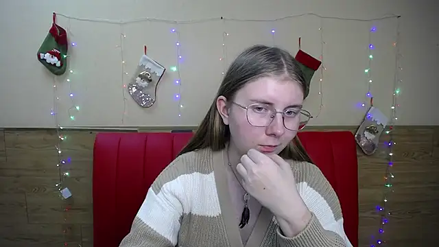 Snapshot of RysaKosaYlya chatting on 12-21-24, 12:38 RysaKosaYlya online show from 12-21-24, 12:38