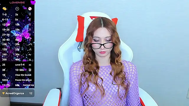 Snapshot of emily_cline chatting on 09-15-25, 09:20 emily cline online show from 09-15-25, 09:20