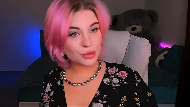 Snapshot of evaharve chatting on 12-16-24, 09:52 evaharve online show from 12-16-24, 09:52