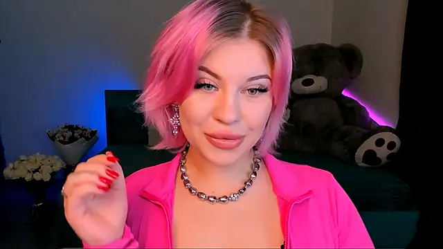 Snapshot of evaharve chatting on 01-16-25, 12:45 evaharve online show from 01-16-25, 12:45