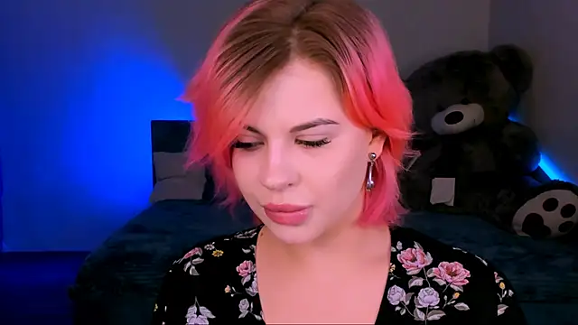 Snapshot of evaharve chatting on 02-11-25, 07:23 evaharve online show from 02-11-25, 07:23