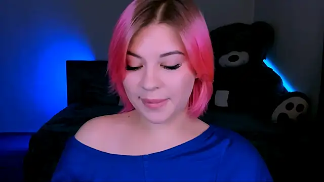 Snapshot of evaharve chatting on 02-13-25, 05:22 evaharve online show from 02-13-25, 05:22