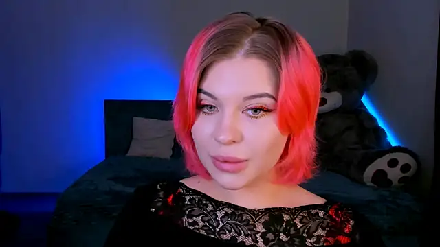 Snapshot of evaharve chatting on 02-19-25, 07:39 evaharve online show from 02-19-25, 07:39