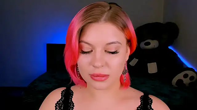 Snapshot of evaharve chatting on 02-21-25, 07:34 evaharve online show from 02-21-25, 07:34