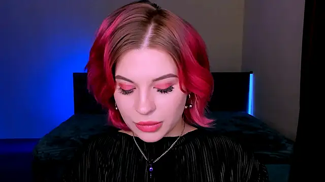 Snapshot of evaharve chatting on 03-19-25, 11:36 evaharve online show from 03-19-25, 11:36