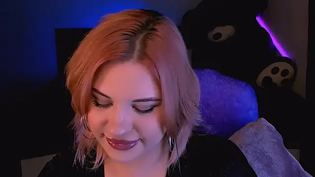 Snapshot of evaharve chatting on 10-22-25, 07:02 evaharve online show from 10-22-25, 07:02