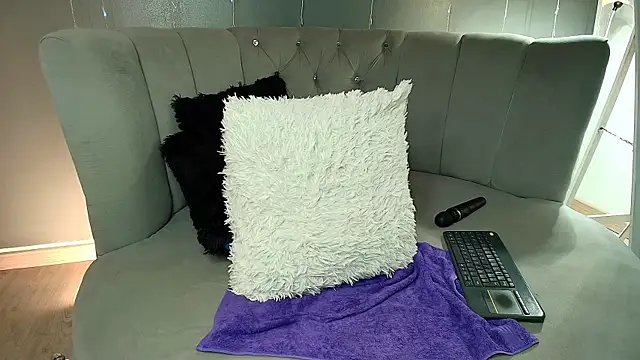 slutty venus online show from 02-04-25, 11:27