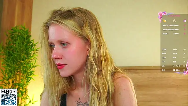 WiloneEsse online show from 09-20-25, 04:19