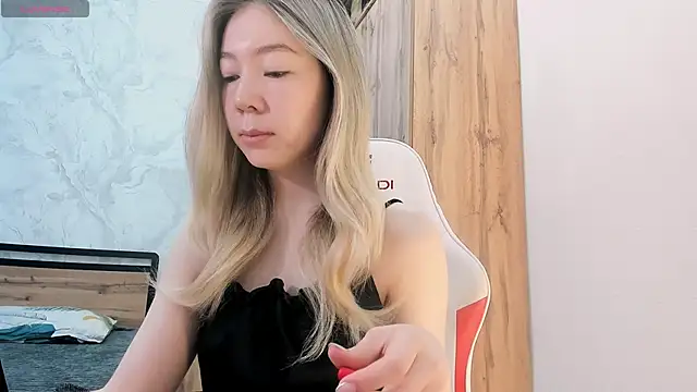 Babby Rabbit online show from 03-09-26, 11:03