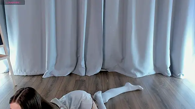 Snapshot of DawnAtwood chatting on 12-26-24, 04:14 DawnAtwood online show from 12-26-24, 04:14