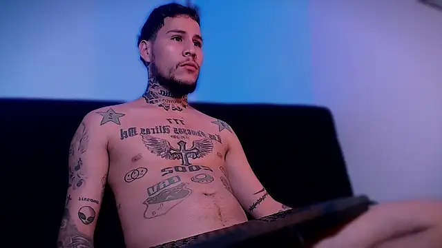 Snapshot of Junihn0 chatting on 09-10-25, 09:37 Junihn0 online show from 09-10-25, 09:37