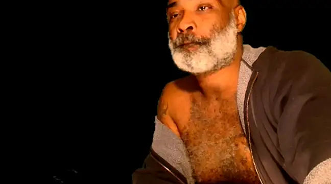 Snapshot of sinnernoir chatting on 01-23-25, 01:19 sinnernoir online show from 01-23-25, 01:19