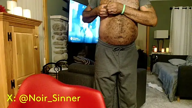 Snapshot of sinnernoir chatting on 09-12-25, 06:57 sinnernoir online show from 09-12-25, 06:57