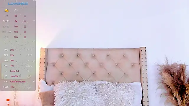 Snapshot of marilynrossy chatting on 02-10-25, 08:42 marilynrossy online show from 02-10-25, 08:42