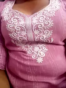 Cute-Anamika50 online show from 01-03-25, 09:58