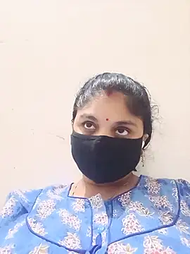 Snapshot of Cute-Aadhvita chatting on 06-08-26, 03:40 Cute-Aadhvita online show from 06-08-26, 03:40