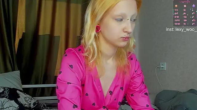 Lexy-Woorhez online show from 04-01-26, 11:22