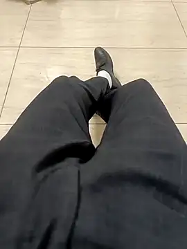 Snapshot of Kakabiraji chatting on 12-25-24, 03:38 Kakabiraji online show from 12-25-24, 03:38