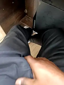 Snapshot of Kakabiraji chatting on 12-26-24, 06:30 Kakabiraji online show from 12-26-24, 06:30