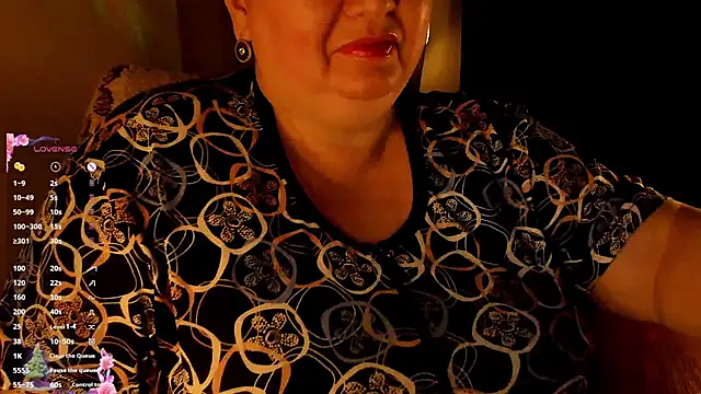 Snapshot of SexxyDreams1 chatting on 12-21-24, 11:55 SexxyDreams1 online show from 12-21-24, 11:55