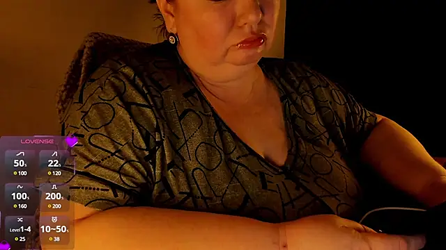 Snapshot of SexxyDreams1 chatting on 02-01-25, 10:44 SexxyDreams1 online show from 02-01-25, 10:44