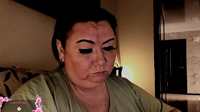 Snapshot of SexxyDreams1 chatting on 10-08-25, 05:38 SexxyDreams1 online show from 10-08-25, 05:38