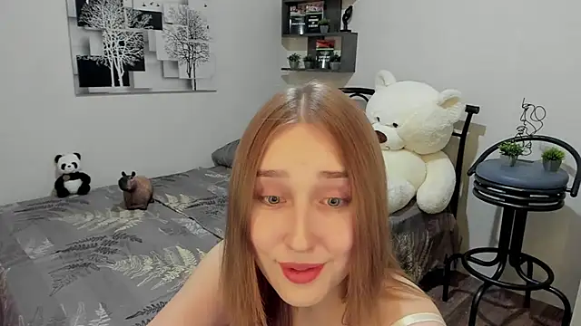 LinaTruly online show from 03-14-25, 08:49