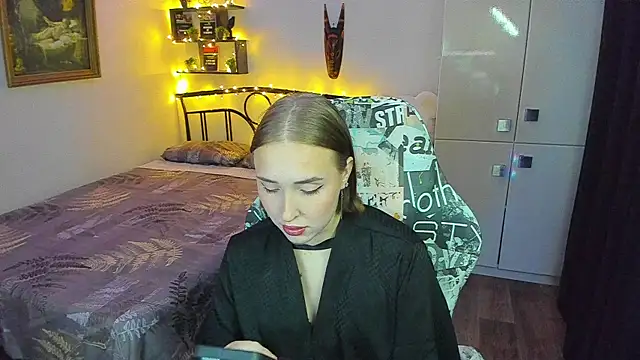 Snapshot of LinaTruly chatting on 07-02-26, 09:21 LinaTruly online show from 07-02-26, 09:21