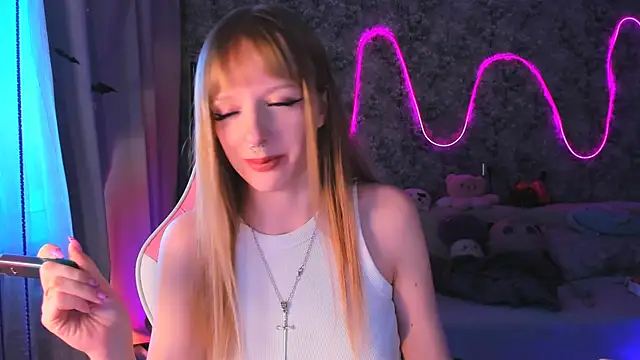 Inma Lewdness online show from 12-13-24, 09:13