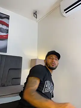 Robin Rief online show from 03-01-26, 03:41