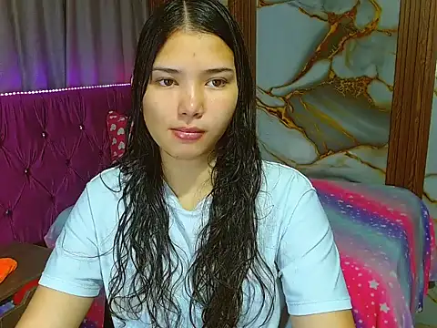 Snapshot of alissonwinx chatting on 07-19-26, 07:17 alissonwinx online show from 07-19-26, 07:17