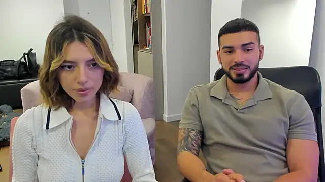 Snapshot of savage_sweethearts chatting on 02-28-25, 10:50 savage sweethearts online show from 02-28-25, 10:50