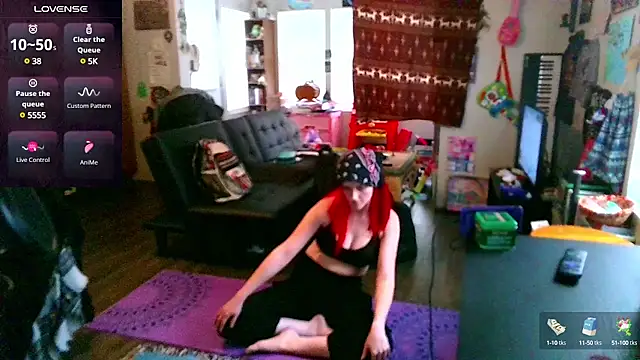 Snapshot of _hellostormy_ chatting on 03-15-25, 08:32 hellostormy online show from 03-15-25, 08:32