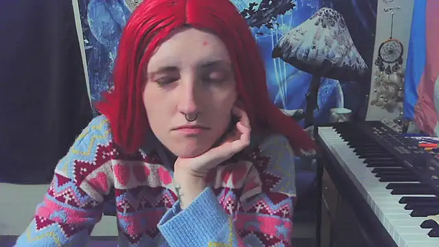 Snapshot of _hellostormy_ chatting on 12-16-25, 11:04 hellostormy online show from 12-16-25, 11:04