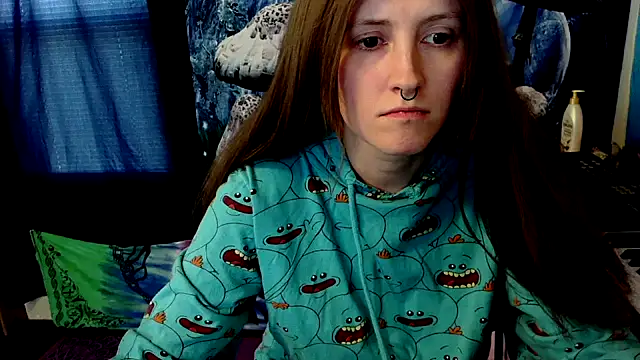 Snapshot of _hellostormy_ chatting on 03-24-26, 04:01 hellostormy online show from 03-24-26, 04:01