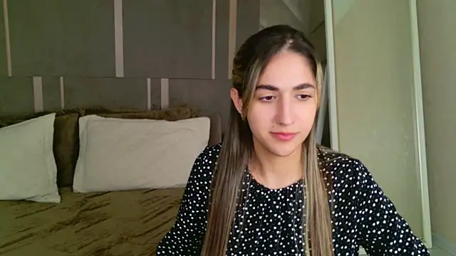 Snapshot of Teresa_Stane chatting on 01-21-25, 12:18 Teresa Stane online show from 01-21-25, 12:18